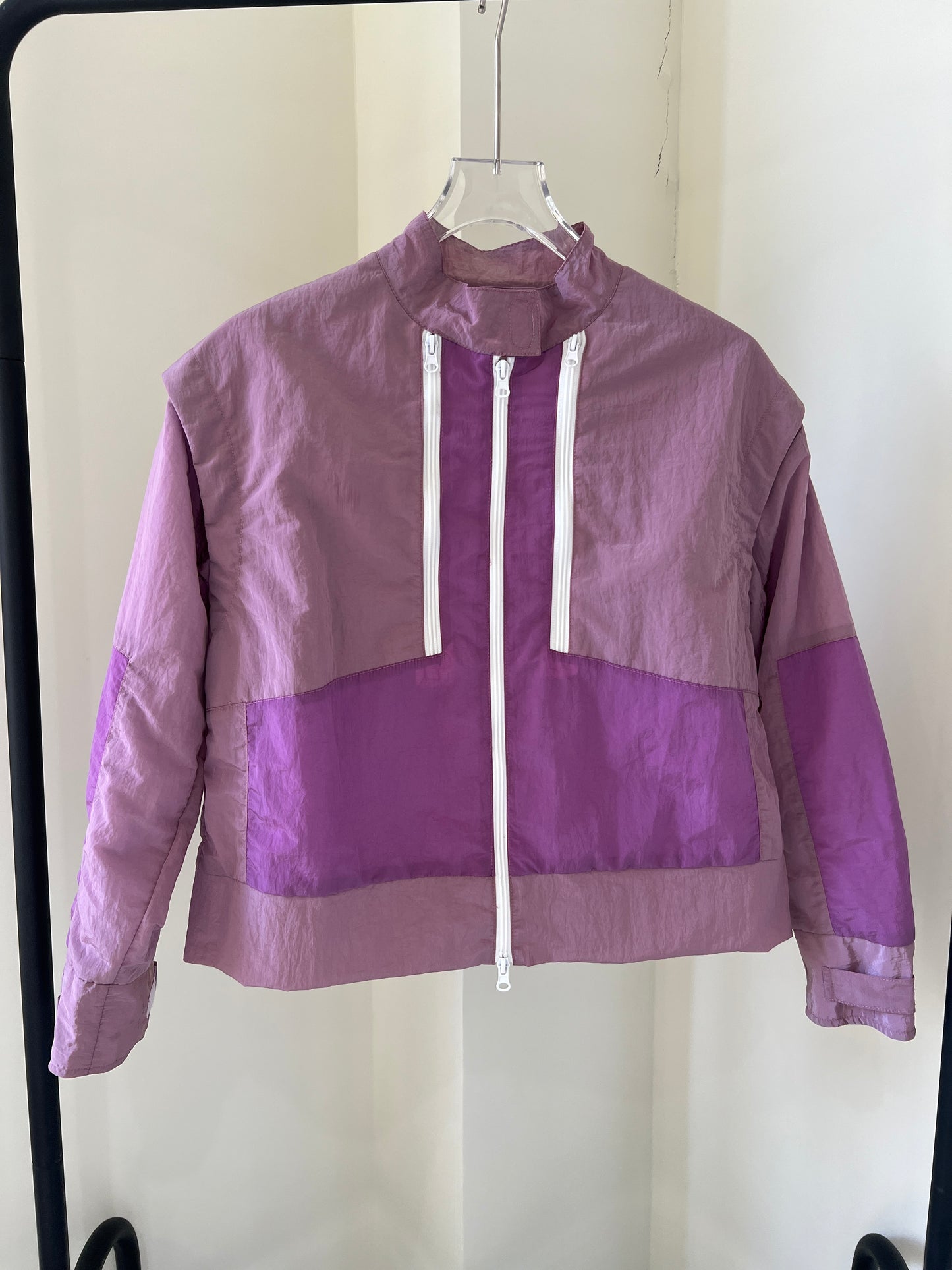 Women's Zip-Up Stand Collar Breathable Jacket