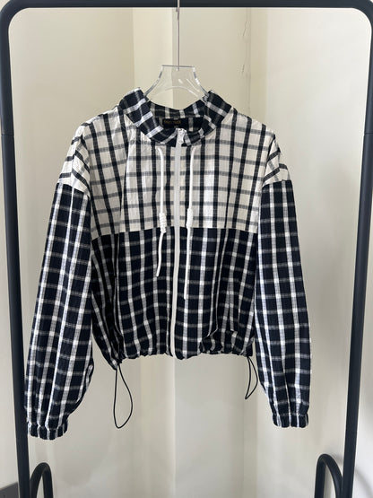 Plaid bubble zip top