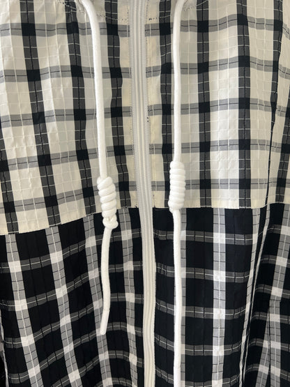 Plaid bubble zip top