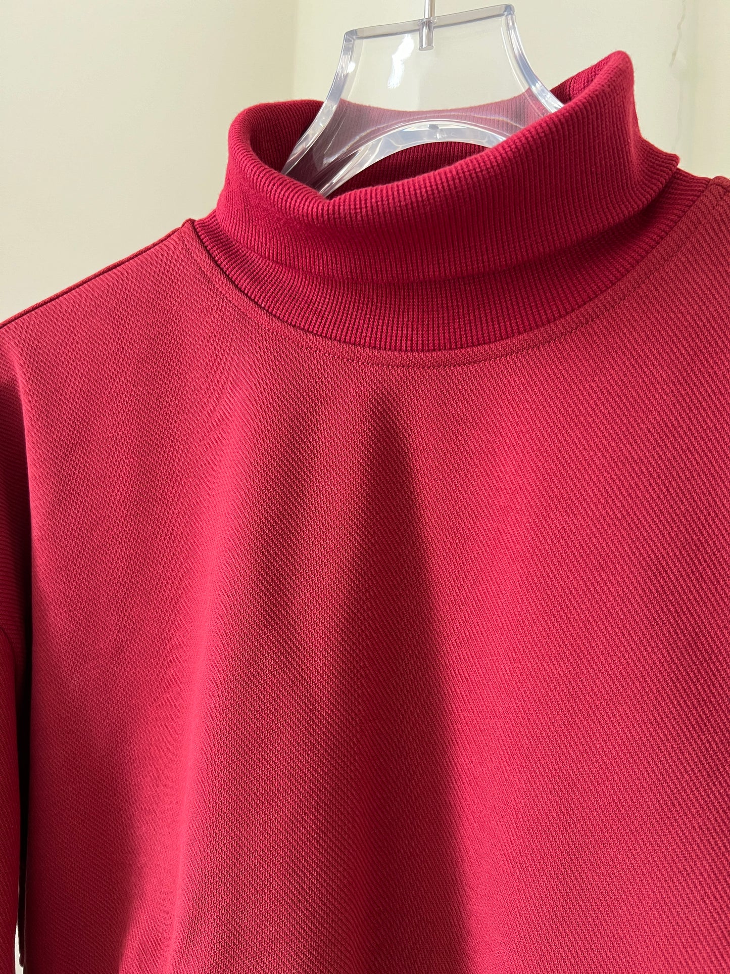 Cropped Mockneck Sweatshirt